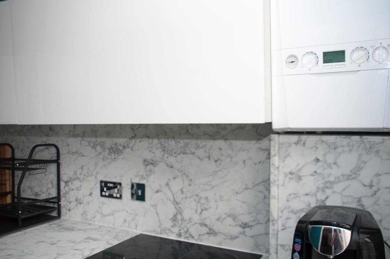 Family Apartment - Skye - Private Members Club เอดินบะระ ภายนอก รูปภาพ