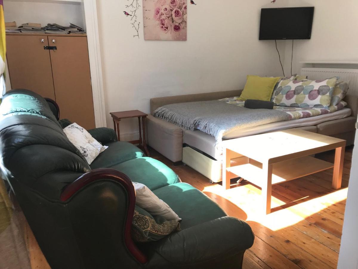 Family Apartment - Skye - Private Members Club เอดินบะระ ภายนอก รูปภาพ